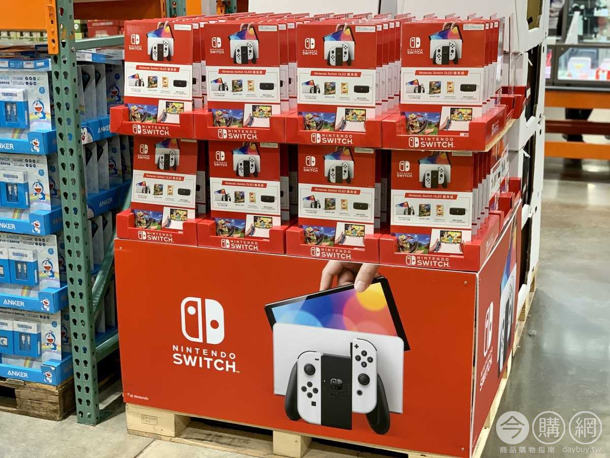 Costco好市多 NINTENDO SWITCH 任天堂 OLED 黑白機遊戲組健身組 144818 今購百科Daybuy.tw